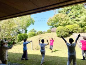 笑いヨガの写真