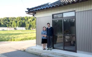 大場さん夫婦の写真