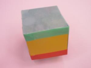 レインボーボックス